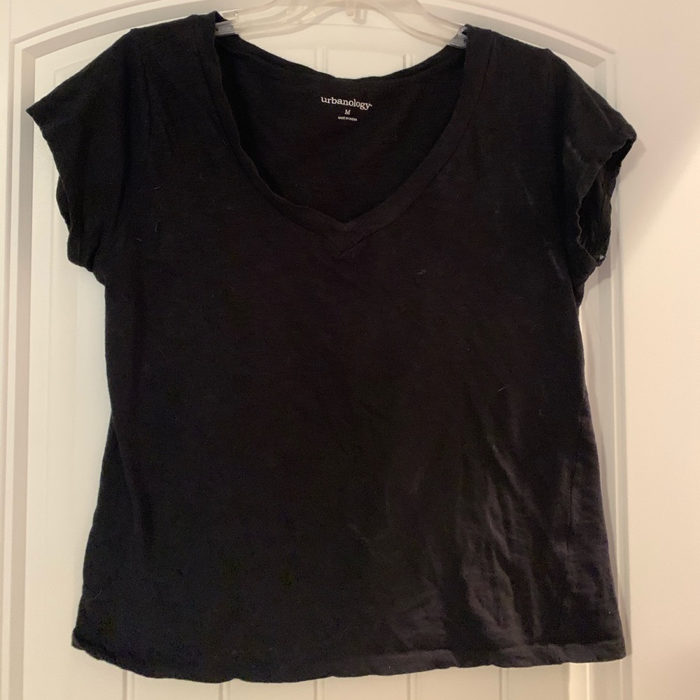 Black tshirt
